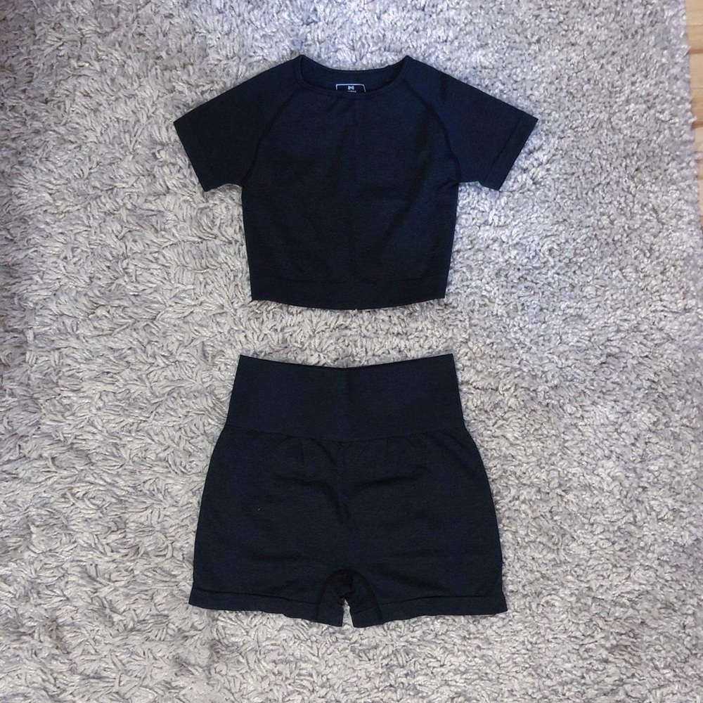 Black shorts set